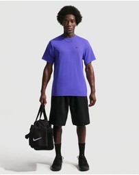 Nike - Hyverse Dri-FIT UV SS Versatile Top