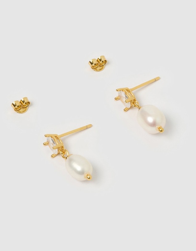 Izoa - Millie Pearl Stud Earrings