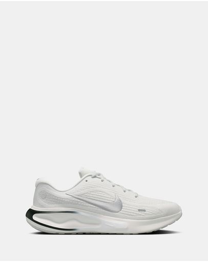 Summit White, Metallic Silver, Black & White