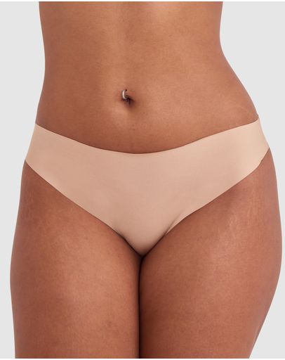 NUDE 2