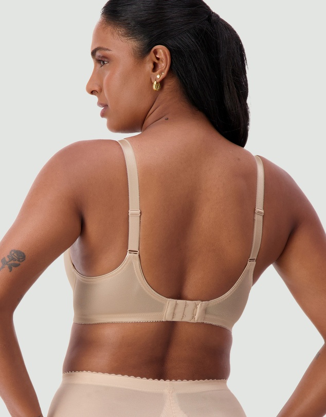 Triumph - Embroidered Minimiser Bra