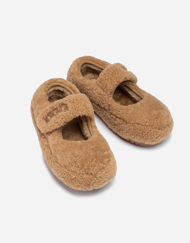 Ozwear Connection Uggs - UGG Shearling Mary Jane