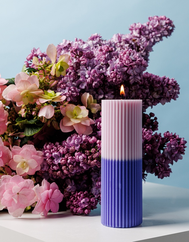 XRJ Celebrations - Pillar Two-Tone Violet Rain Candle