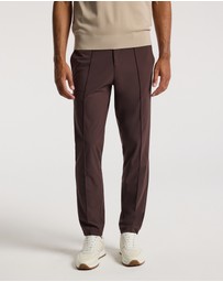 Calibre - Technical Knit Pintucked Pants Mocha