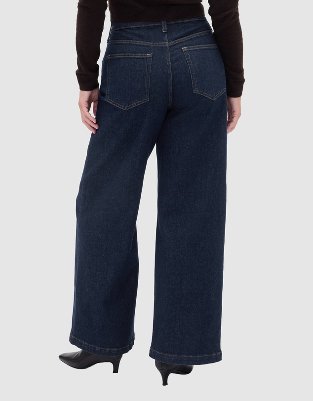 GAP - Stride High Rise Jeans