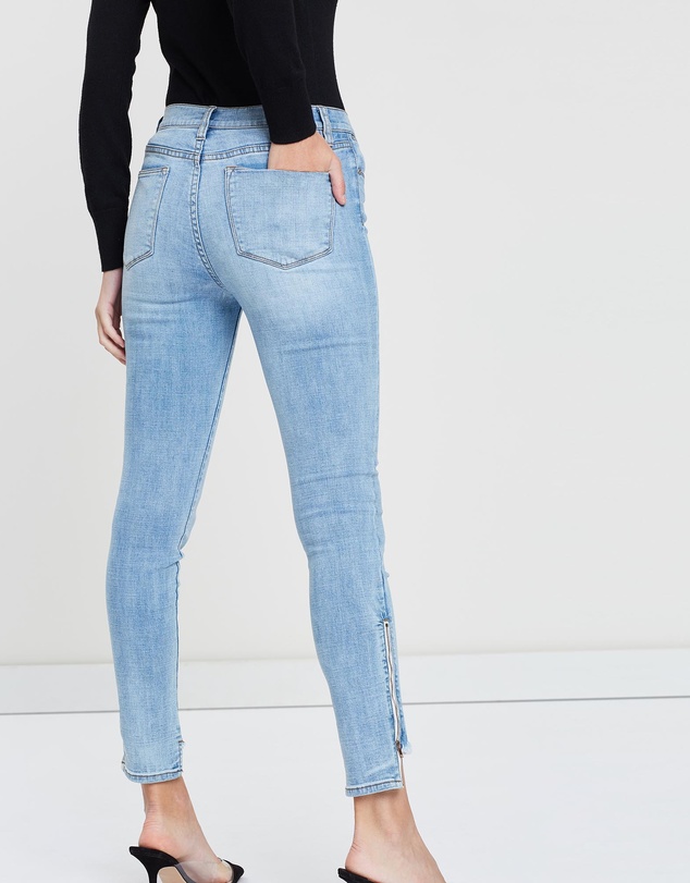 Asilio - The Jeans