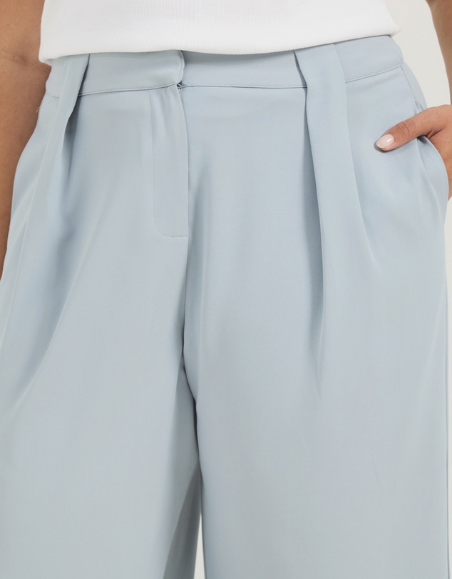 Atmos&Here Curvy - Rosa Wide Leg Tailored Pleated Pants