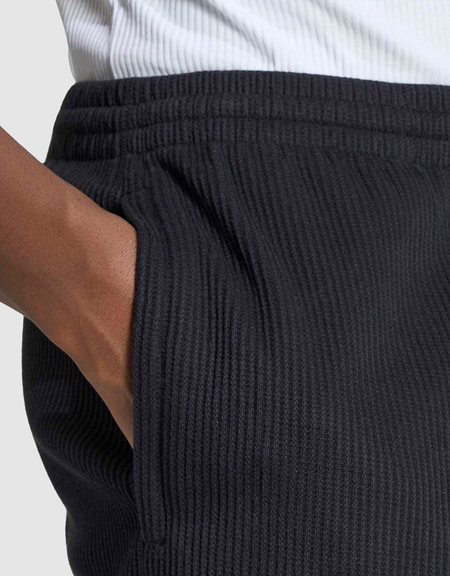 adidas Originals - Trefoil Essentials Waffle Shorts
