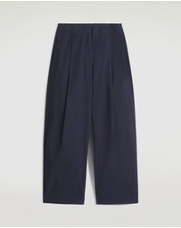 COS - Pleated Barrel Leg Chinos