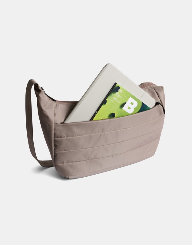 Bellroy - Laneway Crescent Bag 12L