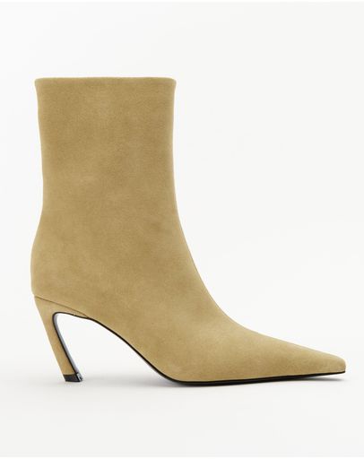 Dune Suede
