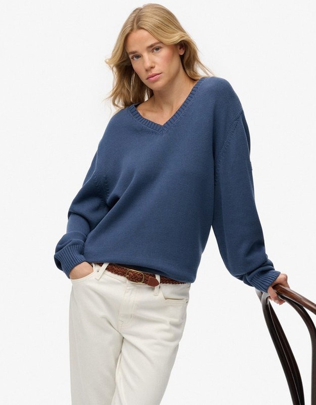 Superdry - Oversized V Neck Jumper