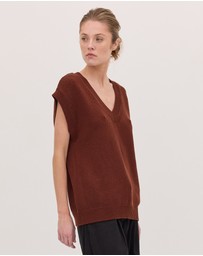 Cloth & Co. - The Vest