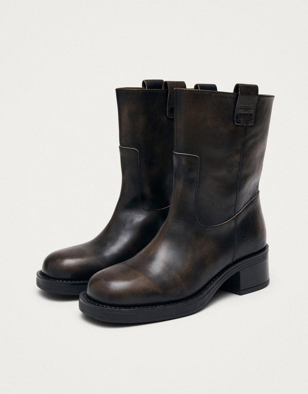 Alohas - Rajan Vintage Effect Leather Boots - Women's
