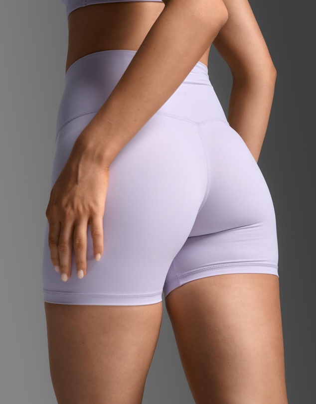 2XU - Fluid Hi-Rise 5 Inch Shorts