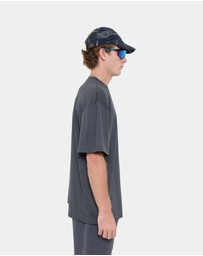 PYRA - Drive Oversized Tee