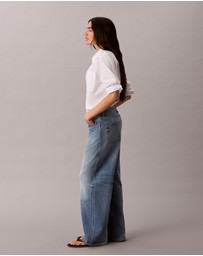 Calvin Klein Jeans - Low Rise Baggy Jeans