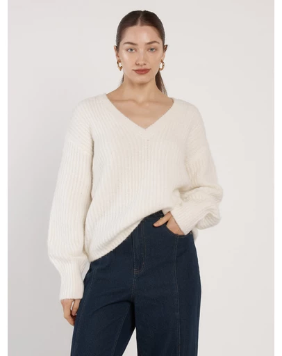 Fate + Becker - Remy V-Neck Jumper