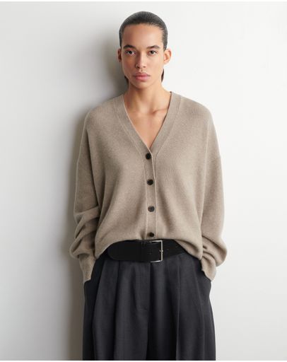Beige Medium Dusty