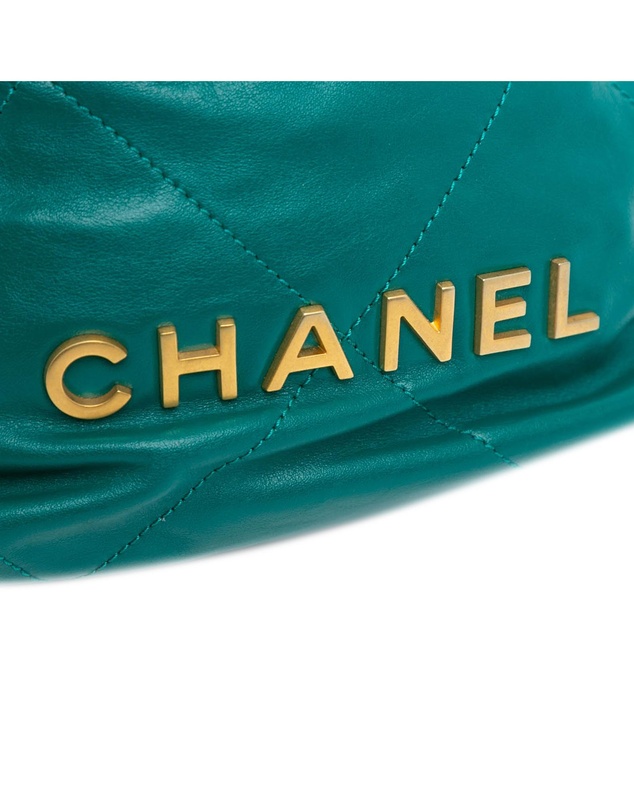 Pre-Loved by Azura Reborn - Pre-Loved chanel Chanel 22 Medium Quilted Lambskin Teal
