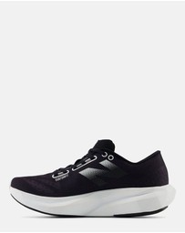 New Balance - FuelCell Rebel v4 - Women's