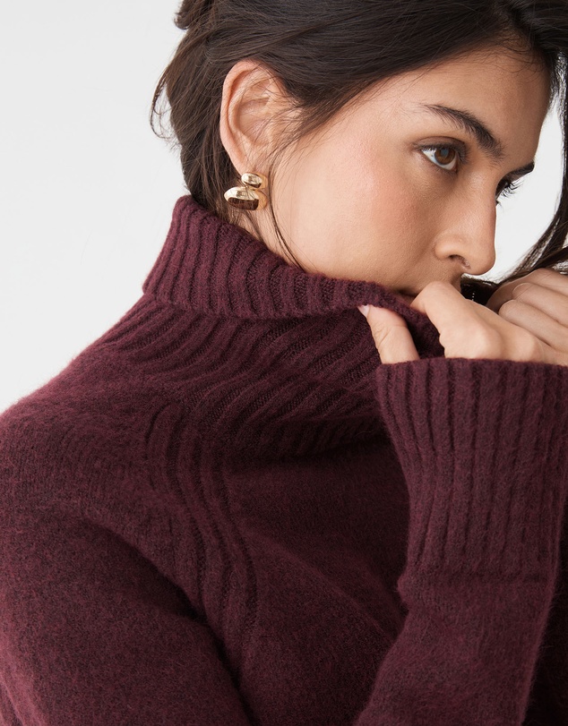Forcast - Jada Notch Hem Turtleneck Knit