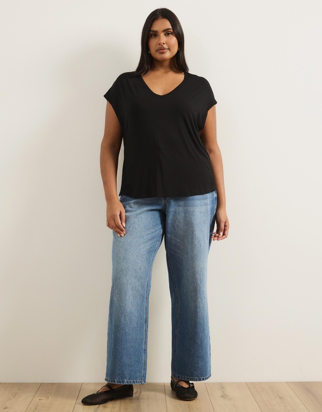 Atmos&Here Curvy - Cap Sleeve Scoop Neck T-Shirt In Jersey