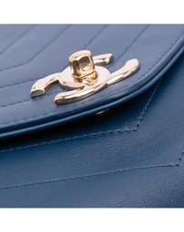 Pre-Loved by Azura Reborn - Pre-Loved Medium Calfskin Coco Chevron Envelope Flap