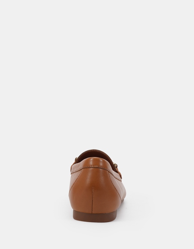 Clarks - Ysolde Tan