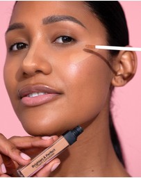 MCoBeauty - Brighten & Perfect Cream Concealer - Medium 1 (Natural Beige)