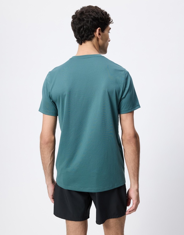 Puma - Train All Day Essentials Solid Cat Tee (LC Small Cat)