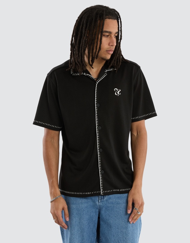 Nomadic Paradise - Insignia Crop Resort Shirt