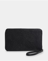 Billabong - Womens Travel Wallet