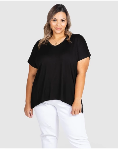 Love Your Wardrobe - Amira Extended Sleeve Swing Tee