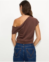Dazie - Coral Off Shoulder Top