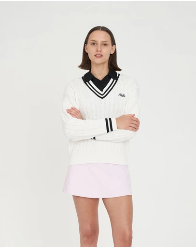 Huffer - Women's V-Neck Cable Knit Sweater