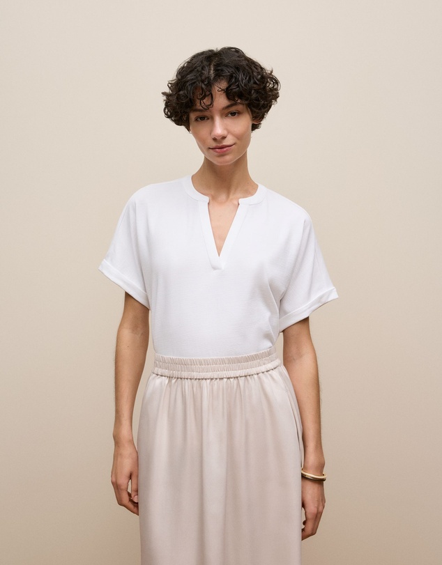 Trenery - Relaxed V Neck T-shirt in White