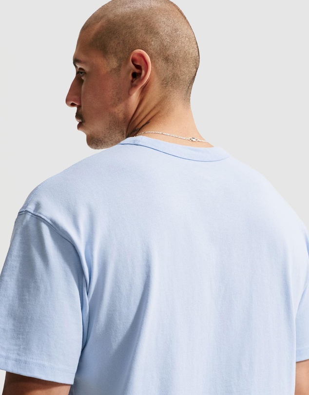 Nike - Sportswear Premium Essentials T-Shirt