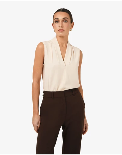 Forcast - Alivia 2 V-Neck Top