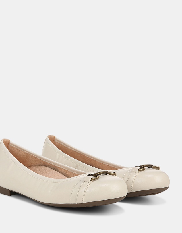 Vionic - Delanie Flat - Cream