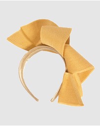Max Alexander - Large Wavy Mustard Racing Fascinator