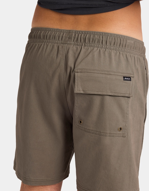 RVCA - Mens Escape 17