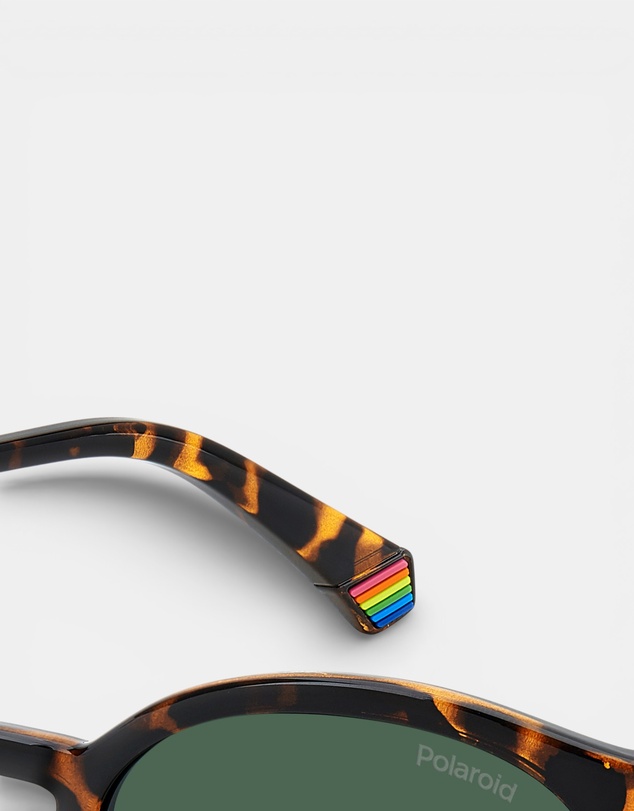 Polaroid - PLD 6233/S