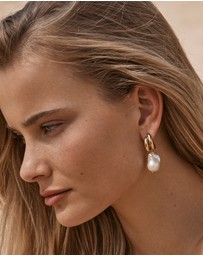 Amber Sceats - Abalos Earrings