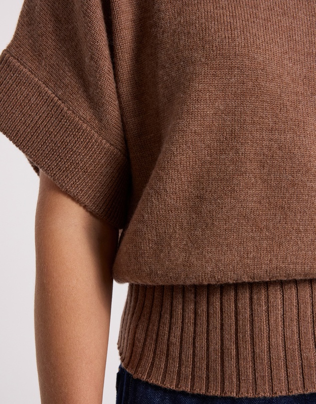David Lawrence - Roll Neck Gilet Top