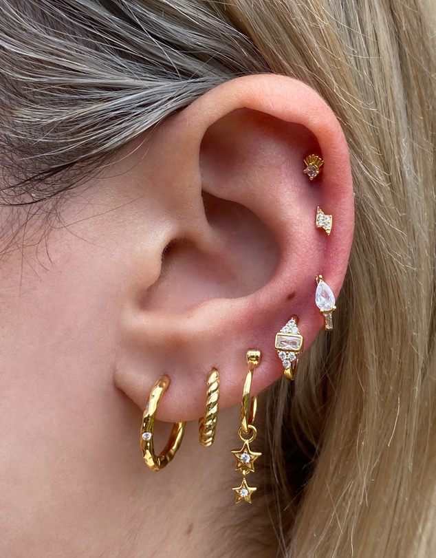 Izoa - Rosetta Hoop Earrings