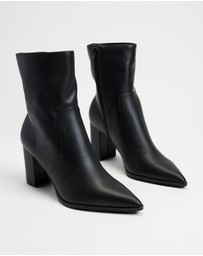 Atmos&Here - Fern Leather Block Heel Ankle Boots