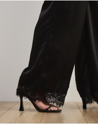 Atmos&Here Curvy - Leoni Asymmetric Lace Satin Pants