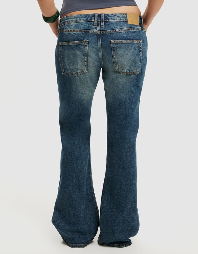 Cotton On - Low Rise Bootcut Jeans