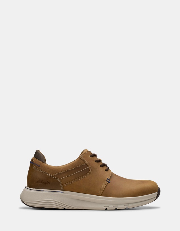 Clarks - Motion Trek PT Dark Tan